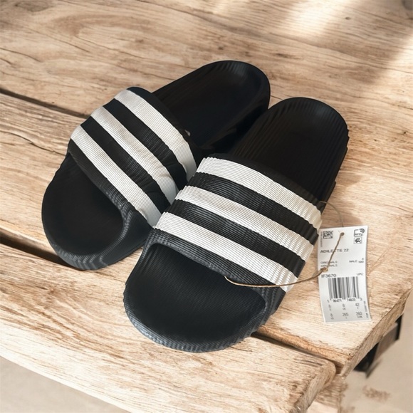 NWT Unisex size 8 shoe for men slippers or slides and siz 10 for women NWT item - Picture 5 of 10